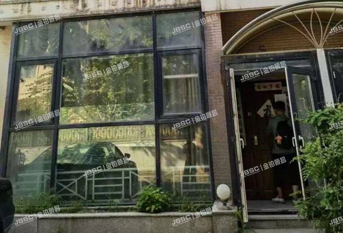 大兴区 经济技术开发区天华园三里二区9号楼1至3层6号（一栋洋房）别墅