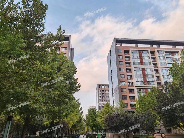 朝阳区 青年路西里5号院3号楼8层3单元902室（润枫水尚东区）