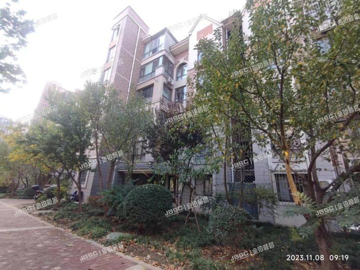 房山区 广阳中路1号院二区6号2单元202室（原香小镇）