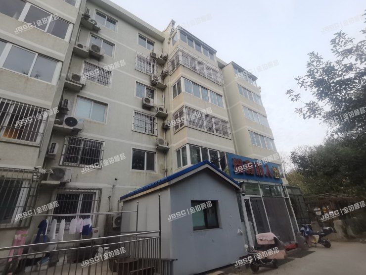 房山区 北潞冠家园4号楼1单元501室