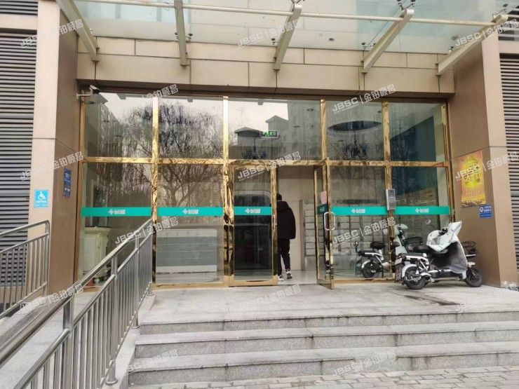 房山区 瑞雪春堂三里1号楼5层526室