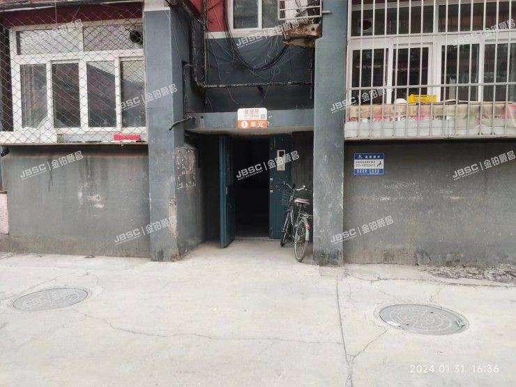 房山区 长虹小区甲1号楼1单元302室