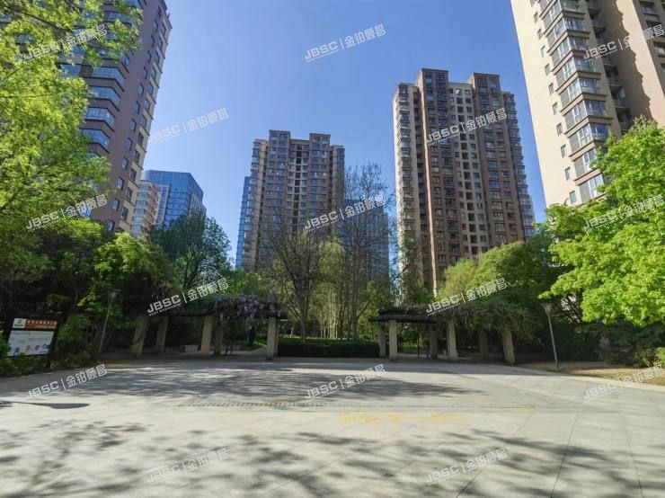 大兴区 文化园西路8号院17号楼5层2单元601室（林肯公园）