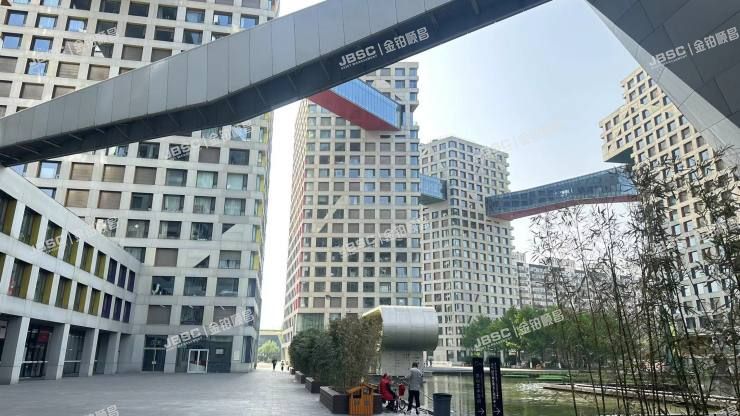 东城区 香河园街1号院北区5号楼306室（当代MOMA）