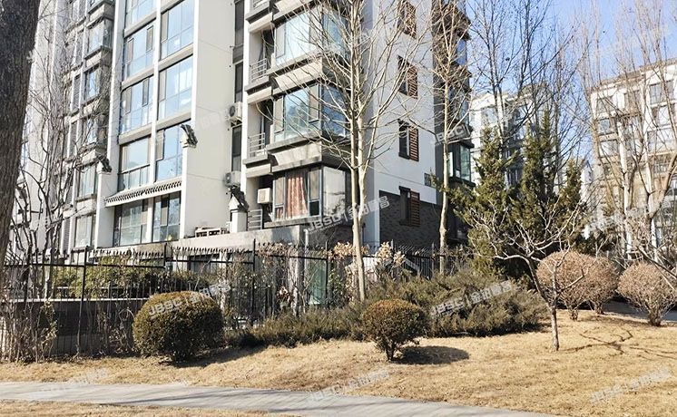 顺义区 安富街8号院1号楼3层327室（中景江山赋）