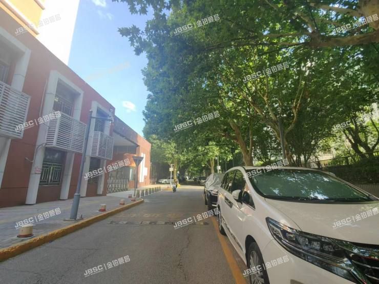 东城区 朝阳门南小街8号楼5层5单元502号