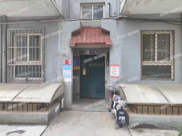 房山区 良乡隆曦园2号楼2层1-202室（隆曦园A区）