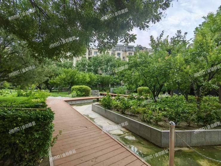 朝阳区 南湖中园101号楼1层1单元102室（南湖佳苑）