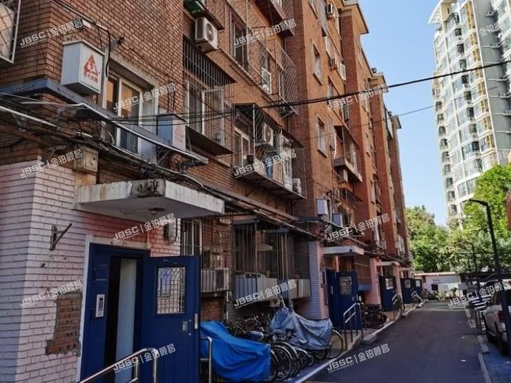 丰台区 八宝山南路29号院3号楼3层4单元301号