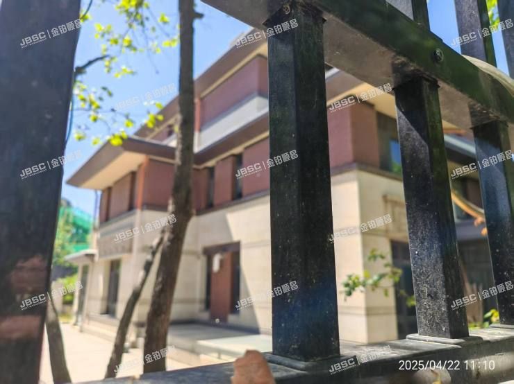 丰台区 泉湖西路1号院二区7号楼-1至3层2单元1028室（燕西华府）