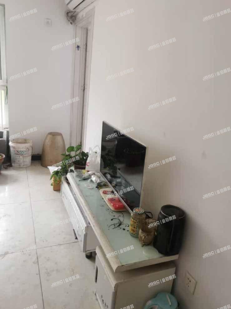 丰台区 槐房西路318号院3号楼4层2单元402(南庭新苑南区)