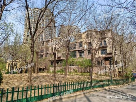 大兴区 兴泰街5号院9号楼2至4层3单元202(首邑溪谷）