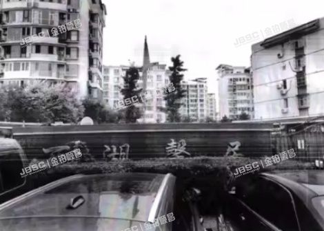 怀柔区 丽湖馨居2号楼1-801室（丽湖馨居）