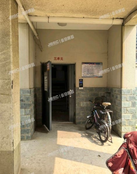 房山区 良乡北潞春家园C6号楼2至3层3-101