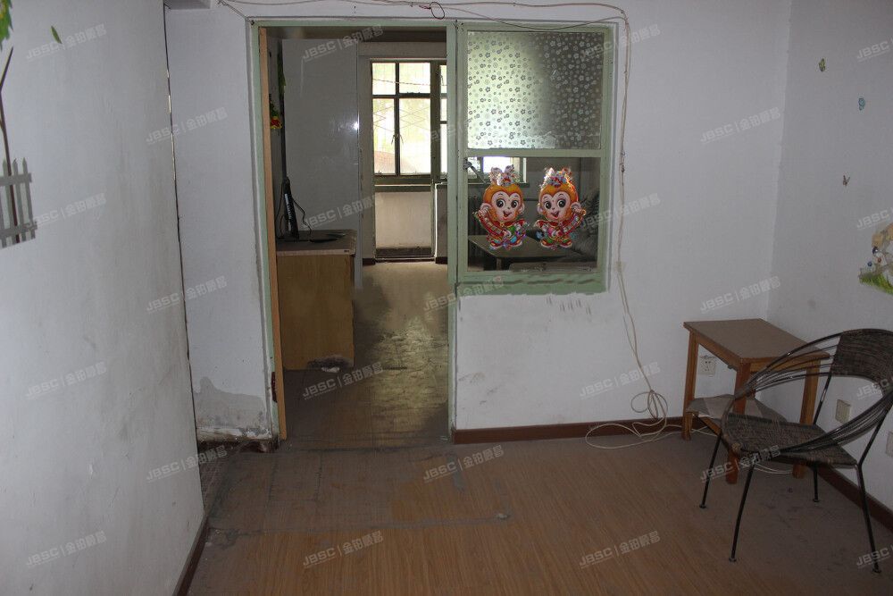 石景山   玉泉西街1号院2号楼2层7单元202室