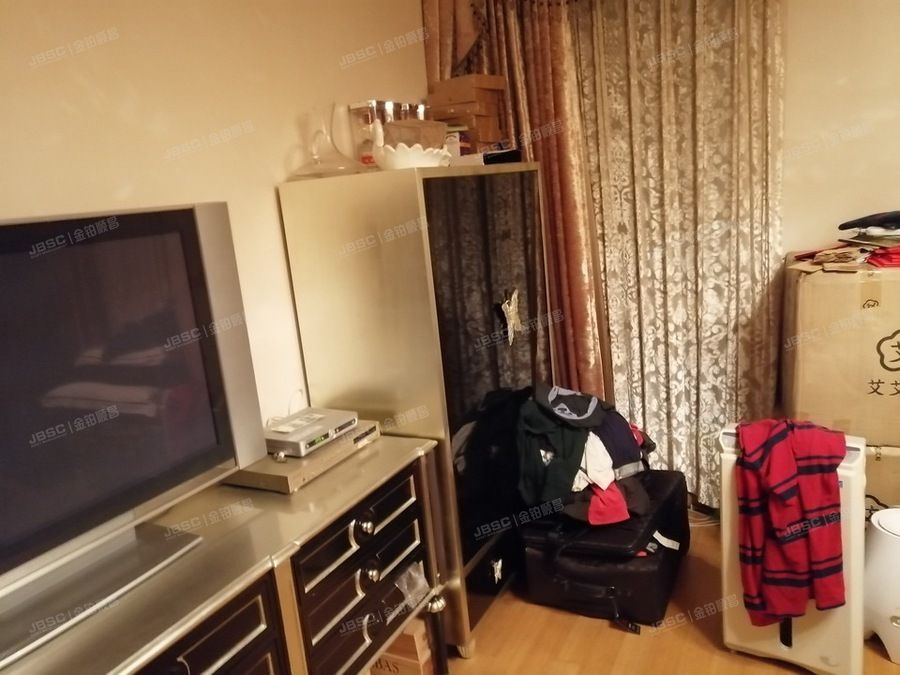 ※东城区  万国城MOMA12号楼2202室