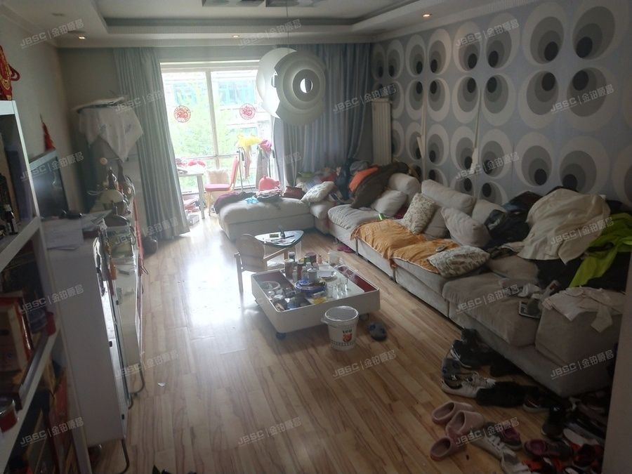 大兴区 Dera Villa小区4号楼3单元401室