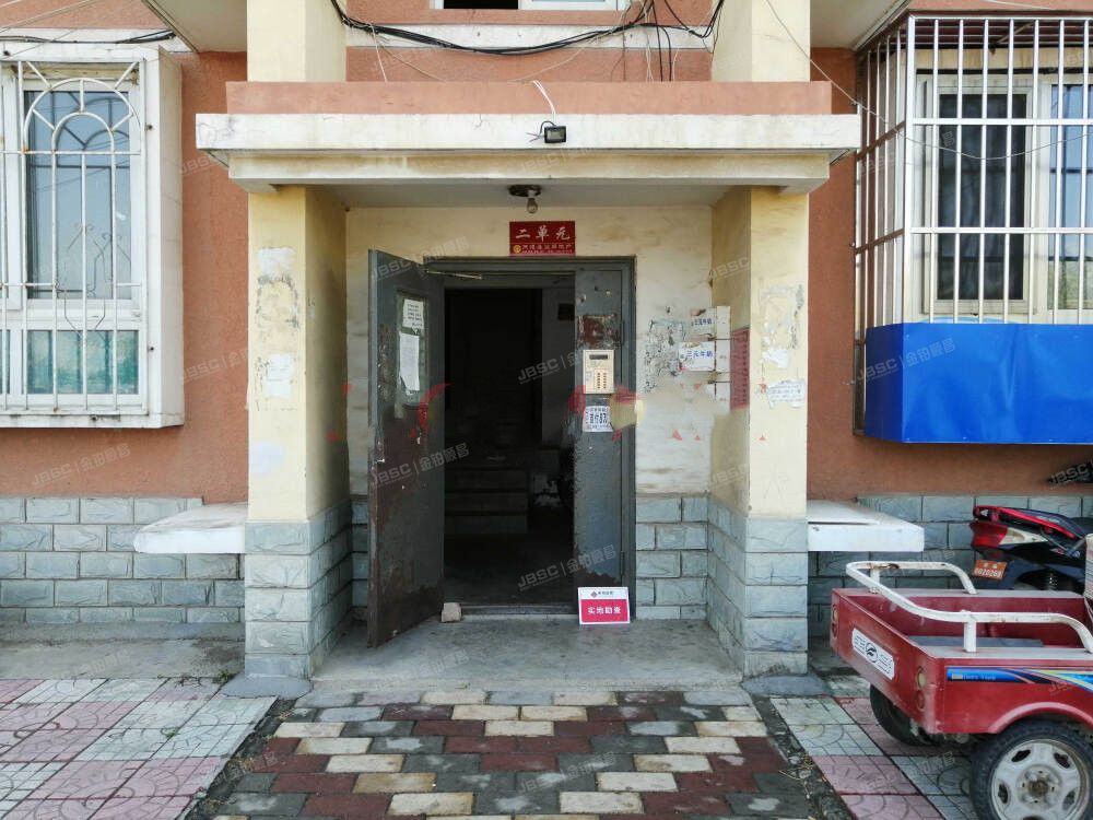 房山区  窦店镇华城家园10号楼2单元201室