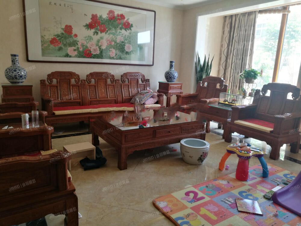 密云区 梧桐苑13号楼1单元1至3层108号独栋别墅