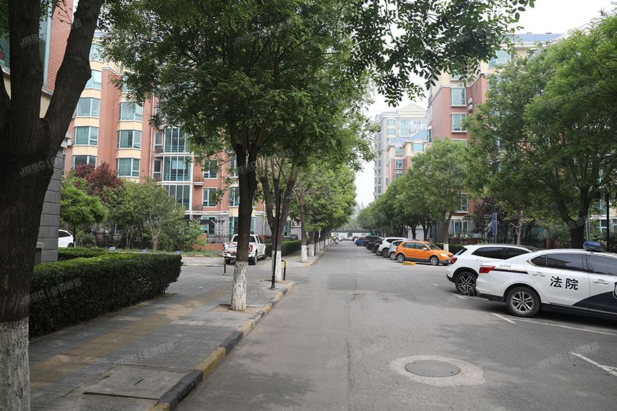 大兴区 宣颐家园C8号楼4层4单元402室