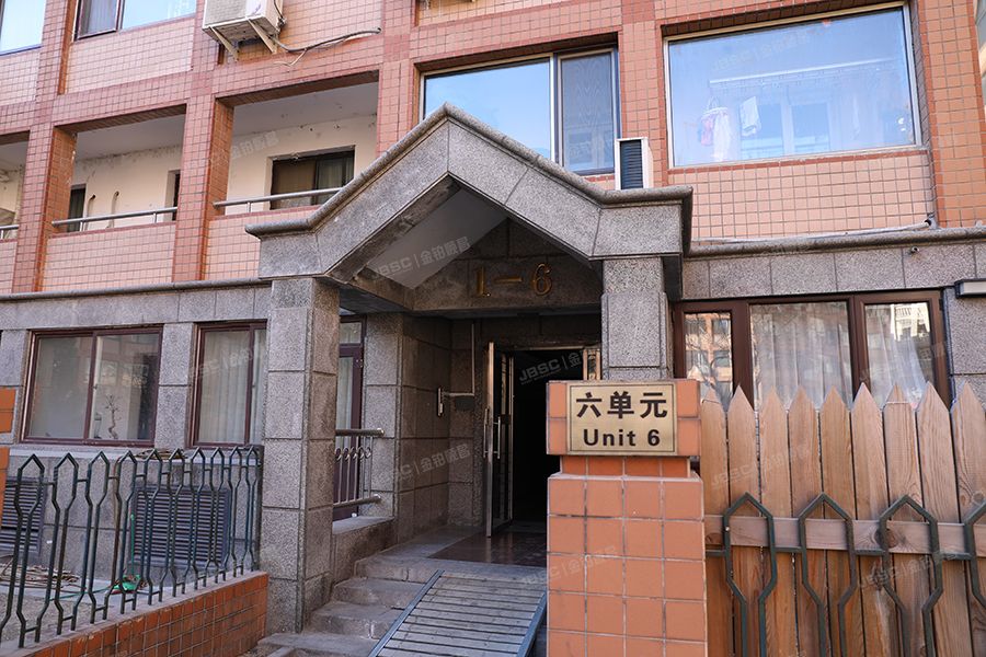 朝阳区 碧湖居1号楼1652室+两车位