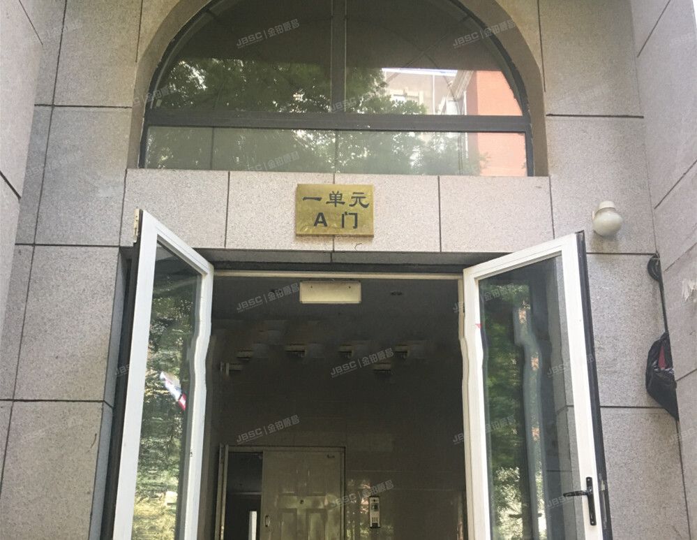 海淀区  西山国际城7号楼118号