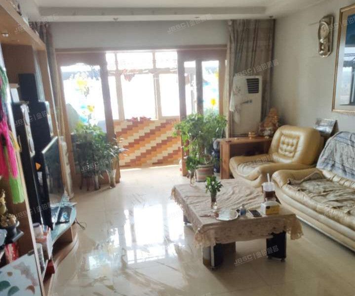 顺义区 华英园5号楼4单元402室