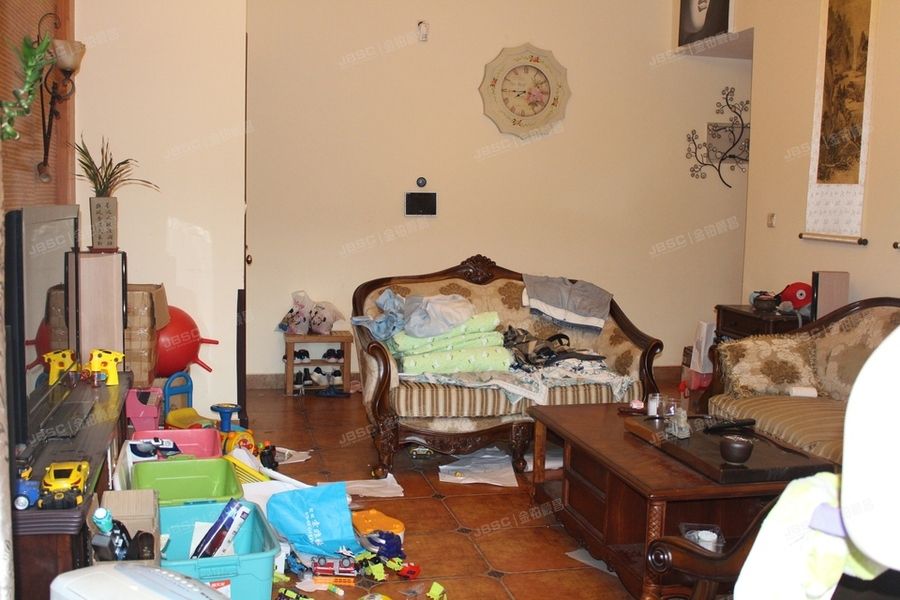 顺义区 香堤漫步一区119号楼1单元501室、502室