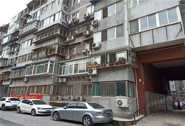 ※西城区 和平门小区10号楼15单元304室