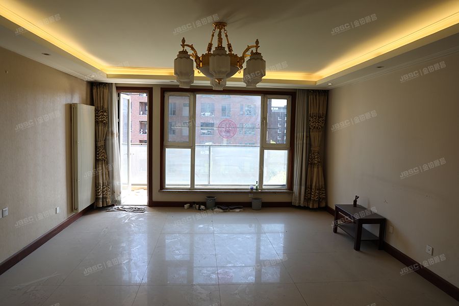 朝阳区 北京香颂1期228号楼6层1单元701号