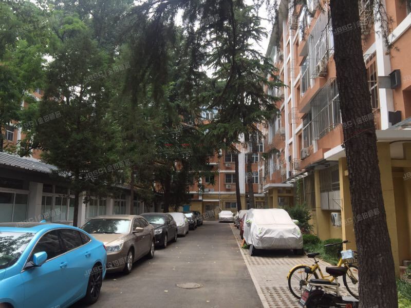 朝阳区 光华西里9号楼5单元2层521号