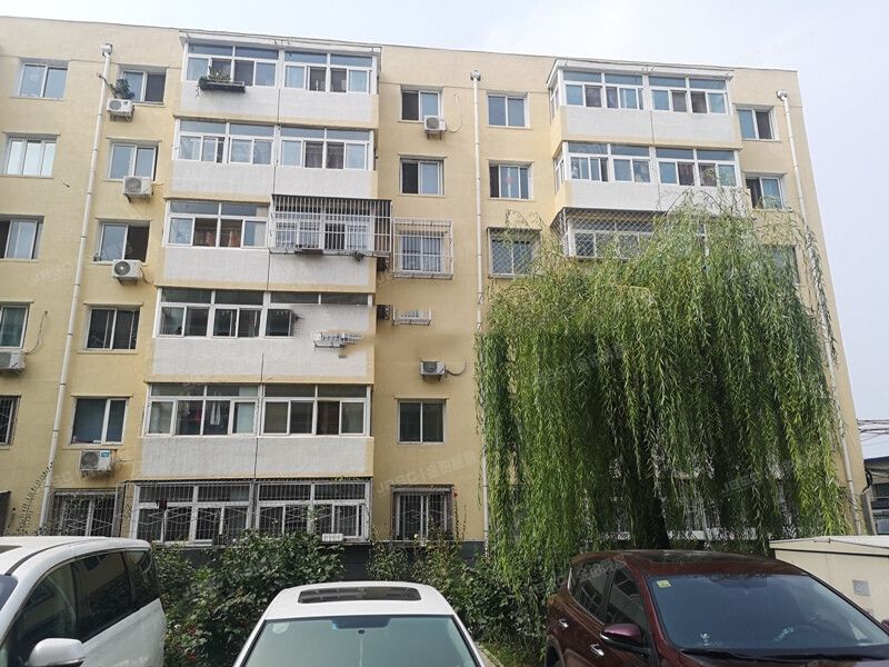 延庆区-南菜园街 南菜园北二区37号楼1单元110室