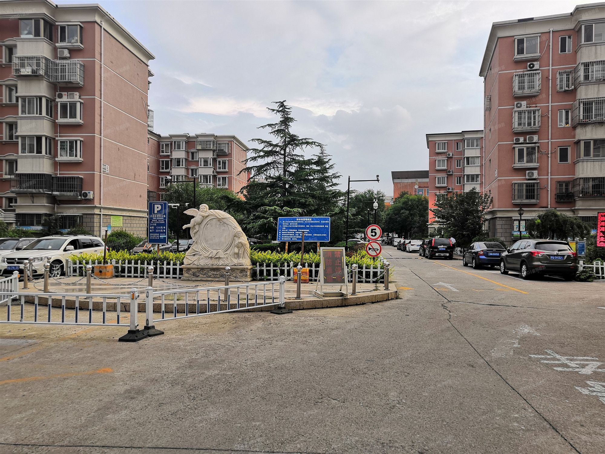 门头沟区 绿岛家园17号楼1单元601室