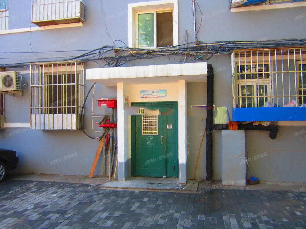 石景山区 广宁高井小区16号楼2单元242号