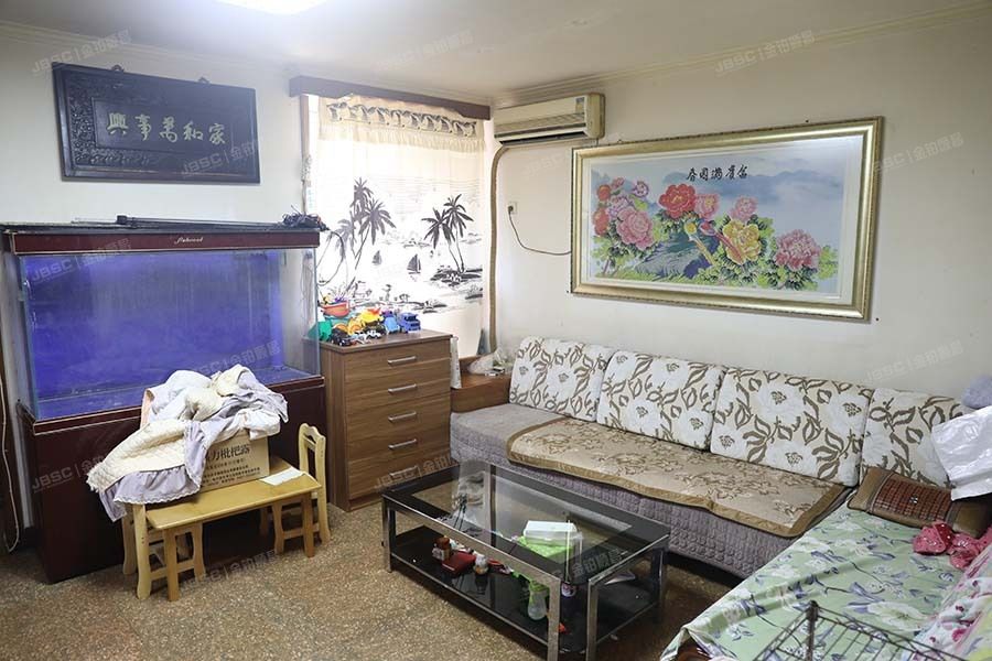 大兴区晓康东里7号楼1层2-102