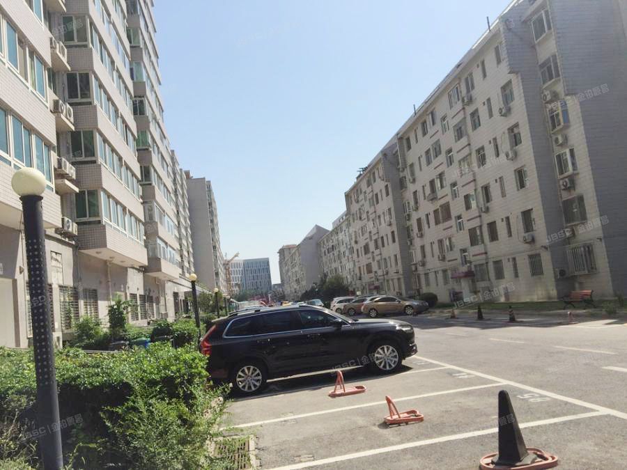 顺义区 天竺花园天韵阁2层二单元201