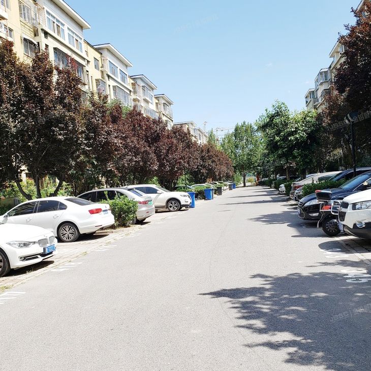 昌平区 龙锦苑东二区5号楼2层1单元201号