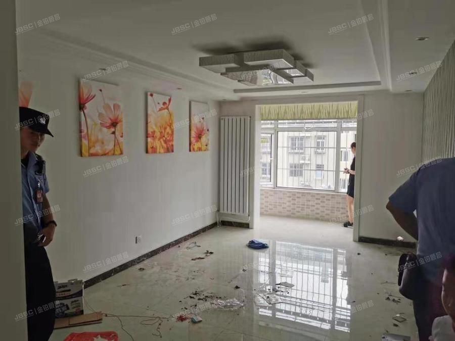 房山区 良工佳苑3号3层5单元302