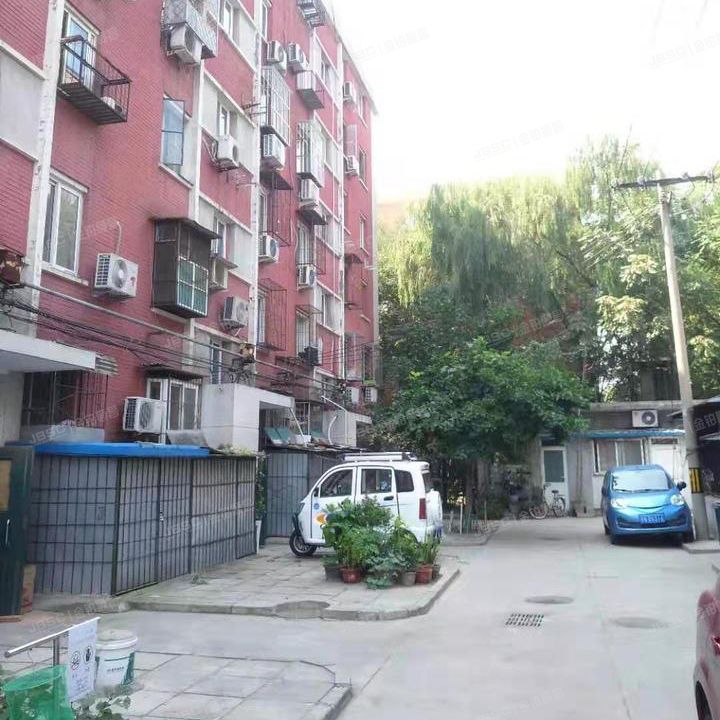 朝阳区 小黄庄前街13号院3号楼5层10单元502