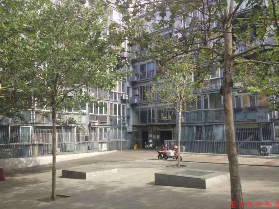 东城区 兴隆都市馨园19号楼5层1单元151