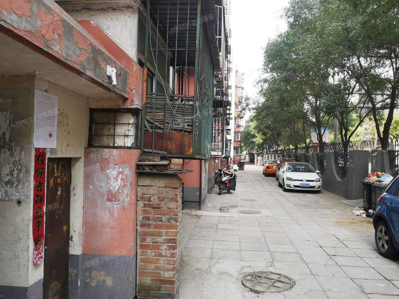 大兴区黄村镇滨河西里甲1号楼5层2-502