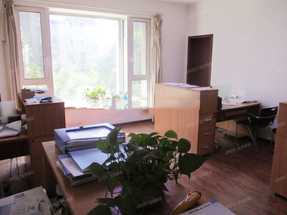 石景山区 时代花园南路23号院8号楼3层302号（璟公馆）