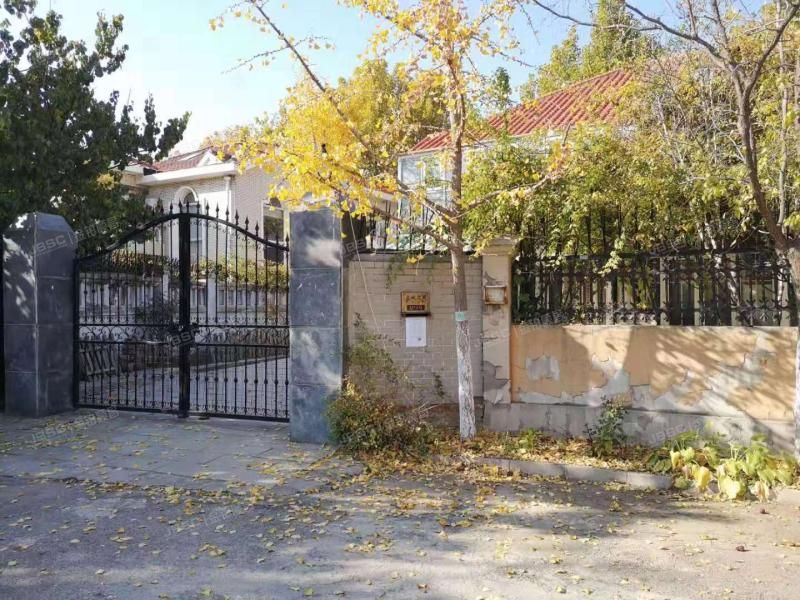 昌平区回龙观龙城花园一期之一中二区19号1至2层130号