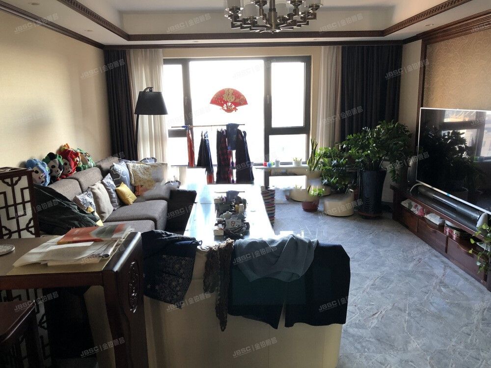 海淀区文龙家园一里7号楼15层2单元1501（世华龙樾）