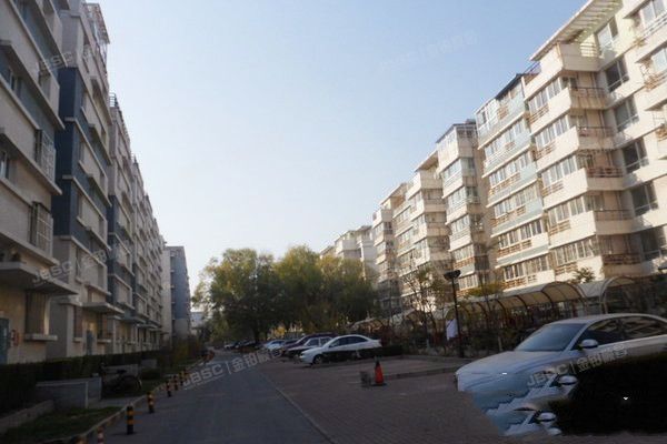 昌平区-回龙观 龙禧苑一区9号楼4层3单元401 北京法拍房