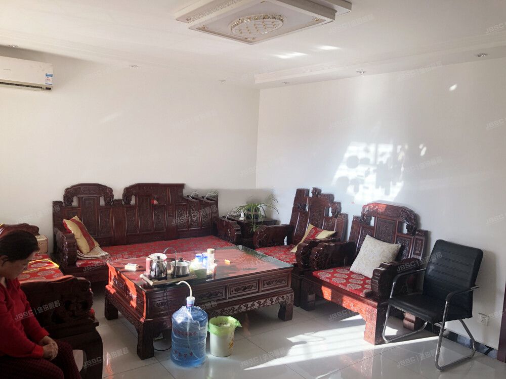 房山区良乡地区苏庄一里13号楼4层2-401