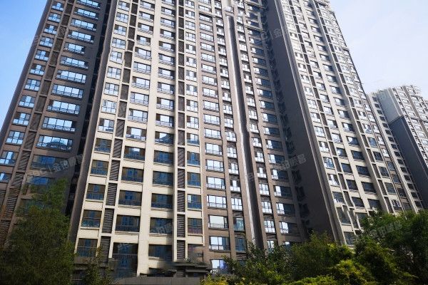 通州区 临河里30号楼8层2单元802（华业东方玫瑰）