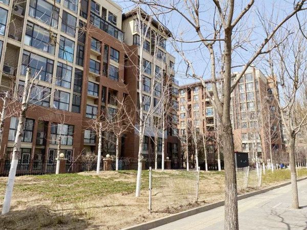 通州区 榆景苑二区19号楼2层3单元201号、202号（8哩岛）