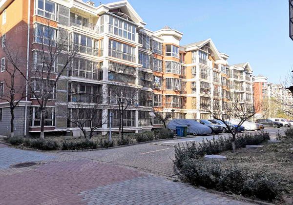 房山区窦店镇山水汇豪苑17号楼2层1单元201