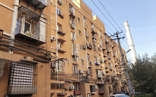 朝阳区 柳芳北里9号楼3层10单元303